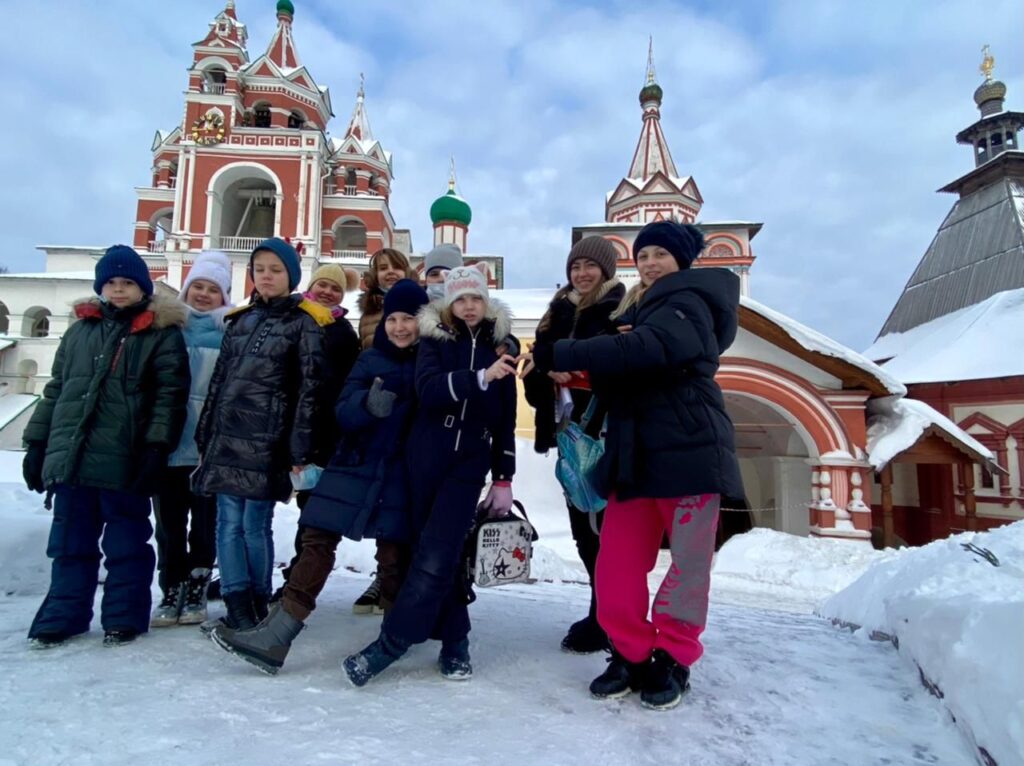 Поездка в Звенигородский музей 5Б и 6Б