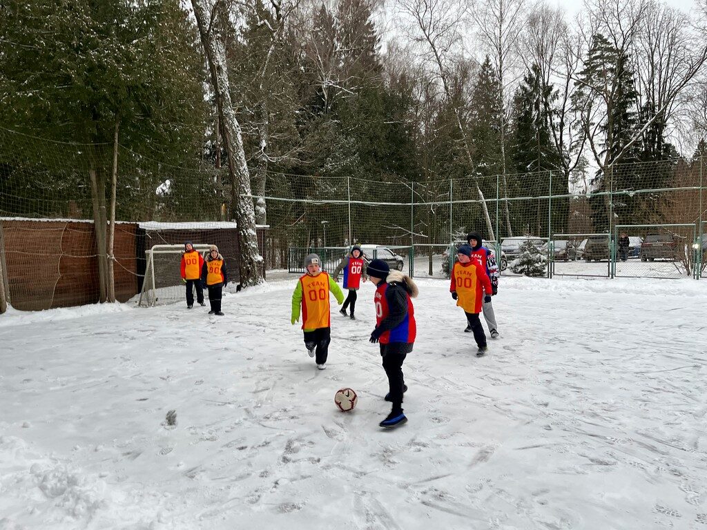 Зимний чемпионат по футболу